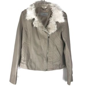 Black Rivet zip up Jacket Faux Leather/fur Coat Tan Womens Size Medium
